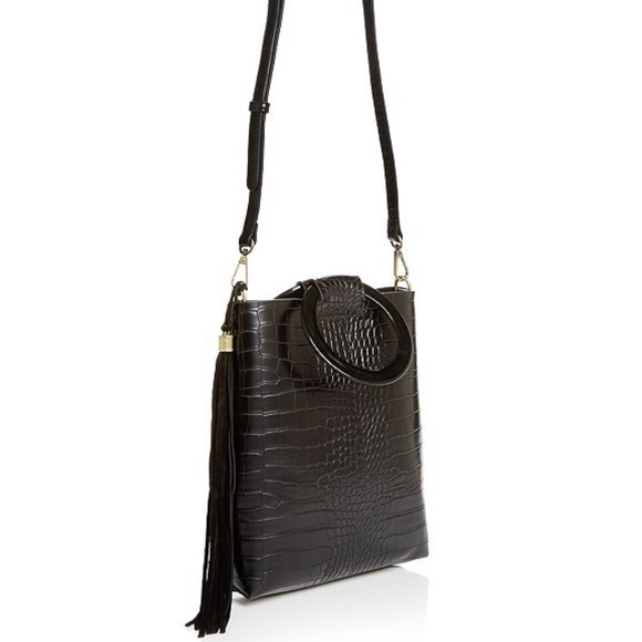Bloomingdale's Handbags - nwt || Street Level Croc Embossed Tote
